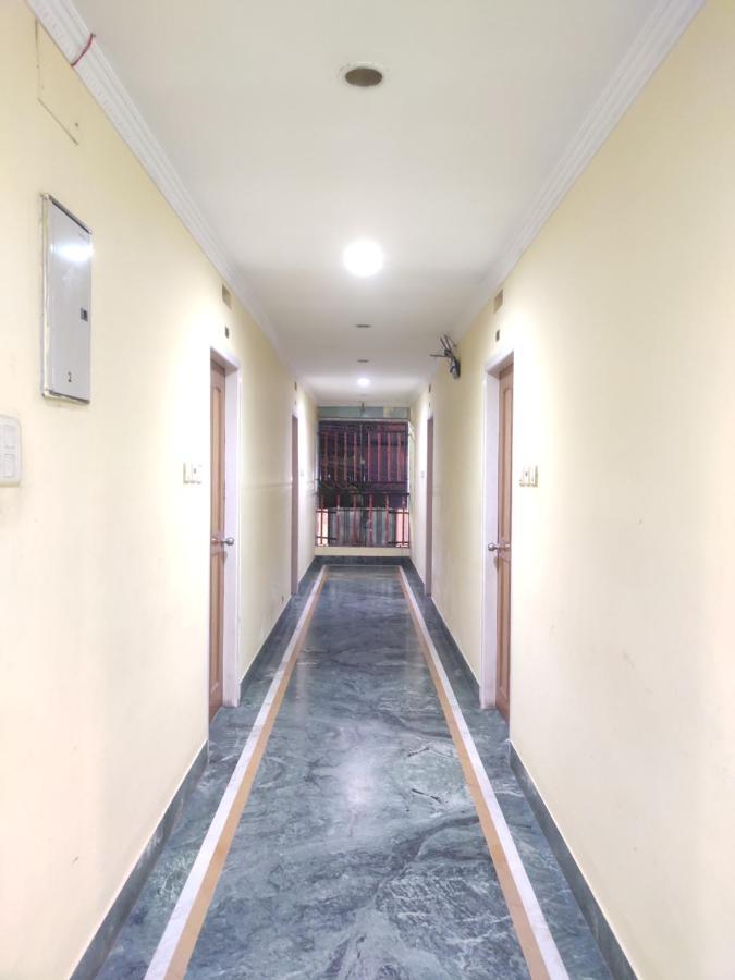 Phoenix Lodge Сіліґурі Екстер'єр фото